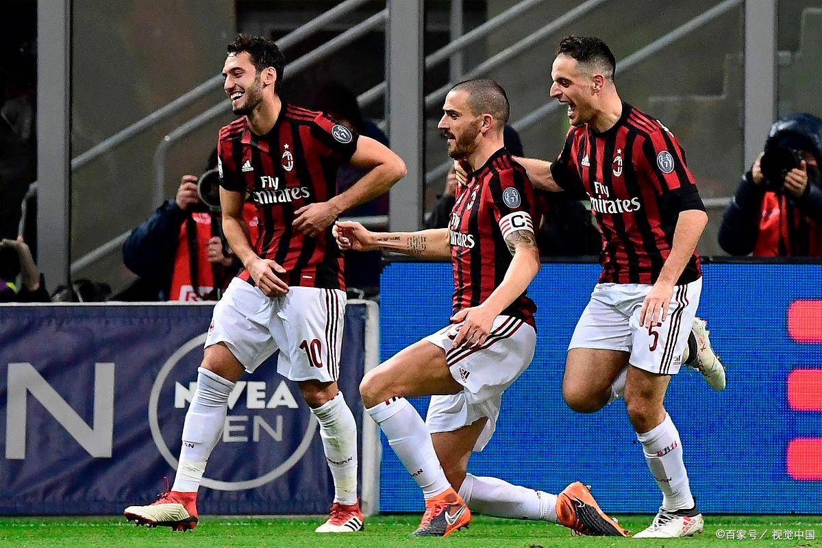 官方：德甲、德乙球场内的记分牌和屏幕将显示实际补时时间