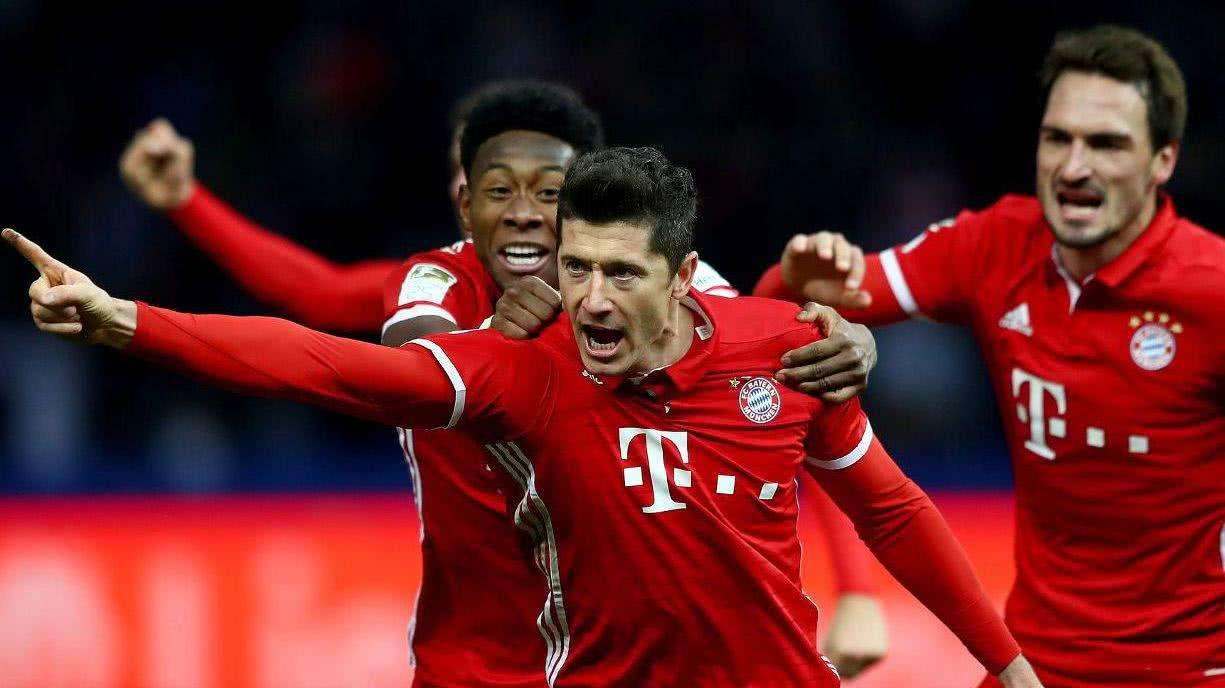 记者：曼城与赫罗纳就外租维托尔-雷斯的谈判进展越来越顺利