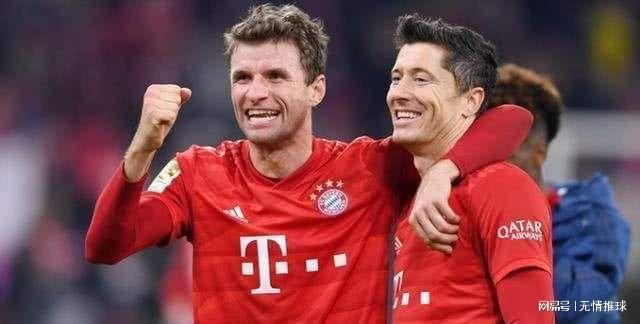 皇马本泽马梅开二度助球队取胜