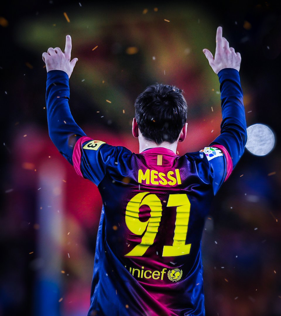 记者：伊萨克已回归纽卡训练，本周他将与俱乐部讨论未来