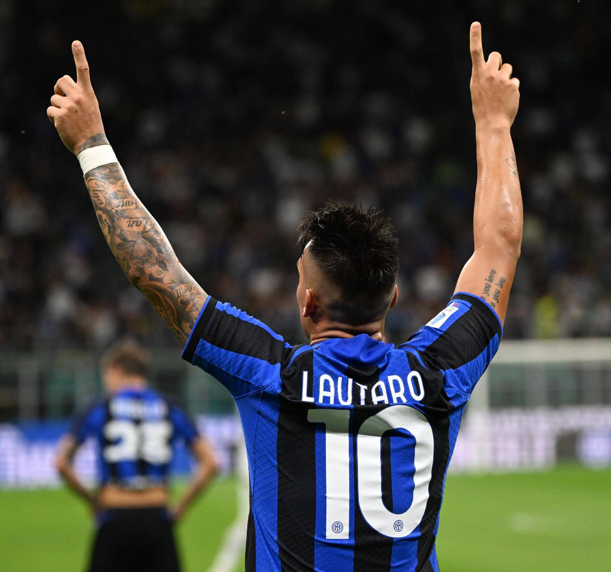 多纳鲁马：1-2之后我们就放弃了比赛，这绝对不应该发生