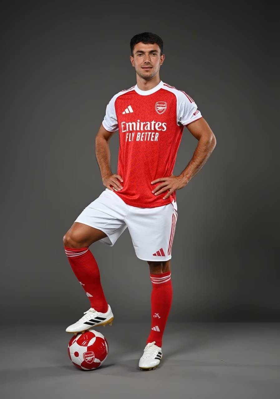 海纳：过去的几个赛季里，我们遇到这样的情况就放弃了